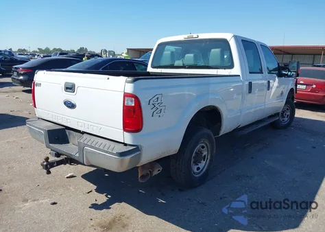 2015 Ford F-250 Xl z USA, uszkodzony, nr VIN 1FT7W2BT7FED53542